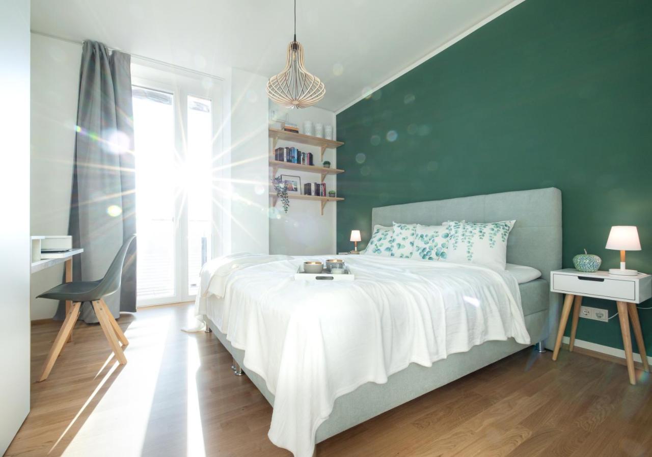 New Luxury Apartment Overlooking Відень Екстер'єр фото
