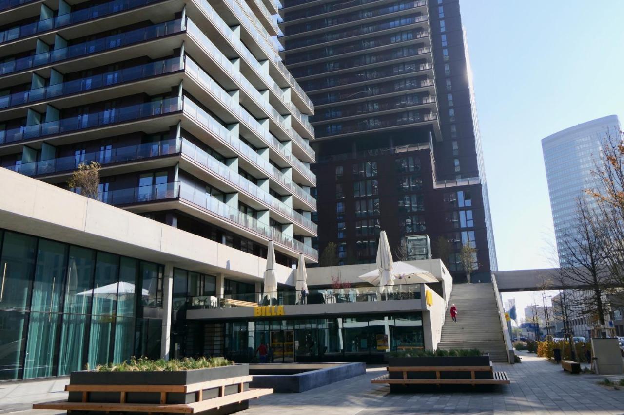 New Luxury Apartment Overlooking Відень Екстер'єр фото
